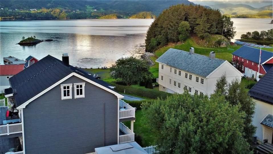 Apartmán Ola Bua Near The Atlantic Road Lyngstad Exteriér fotografie