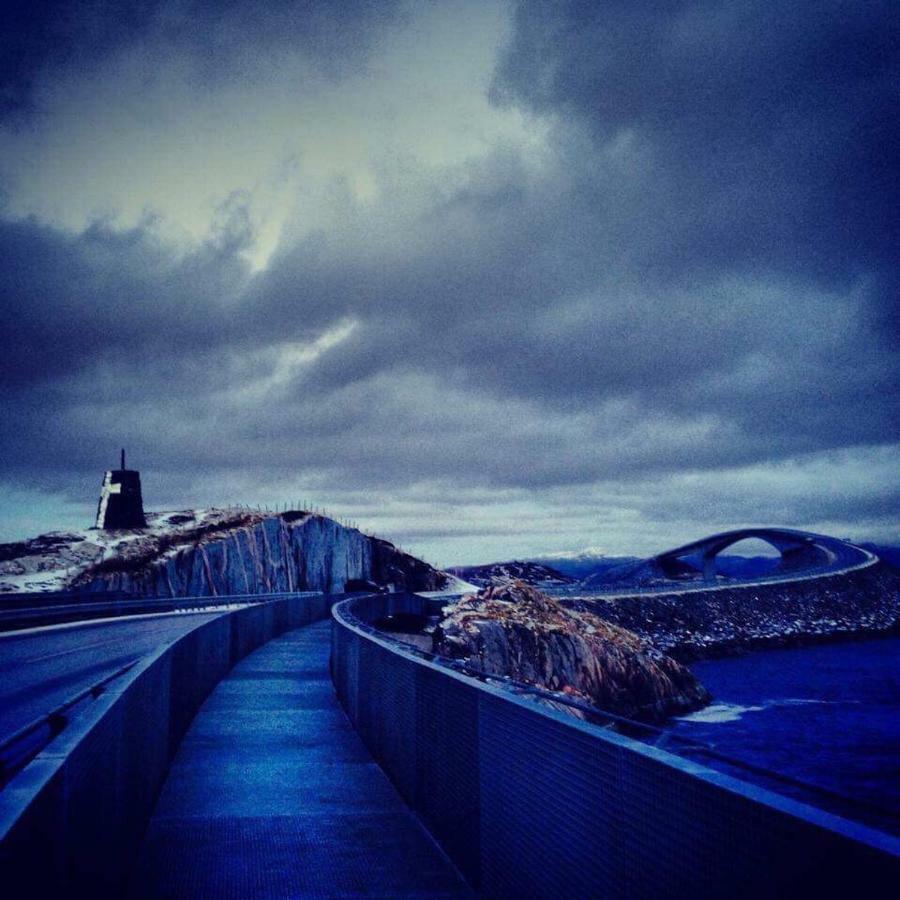 Apartmán Ola Bua Near The Atlantic Road Lyngstad Exteriér fotografie